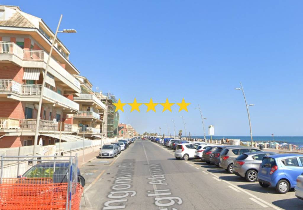 appartamento in vendita a Roma in zona Castelverde