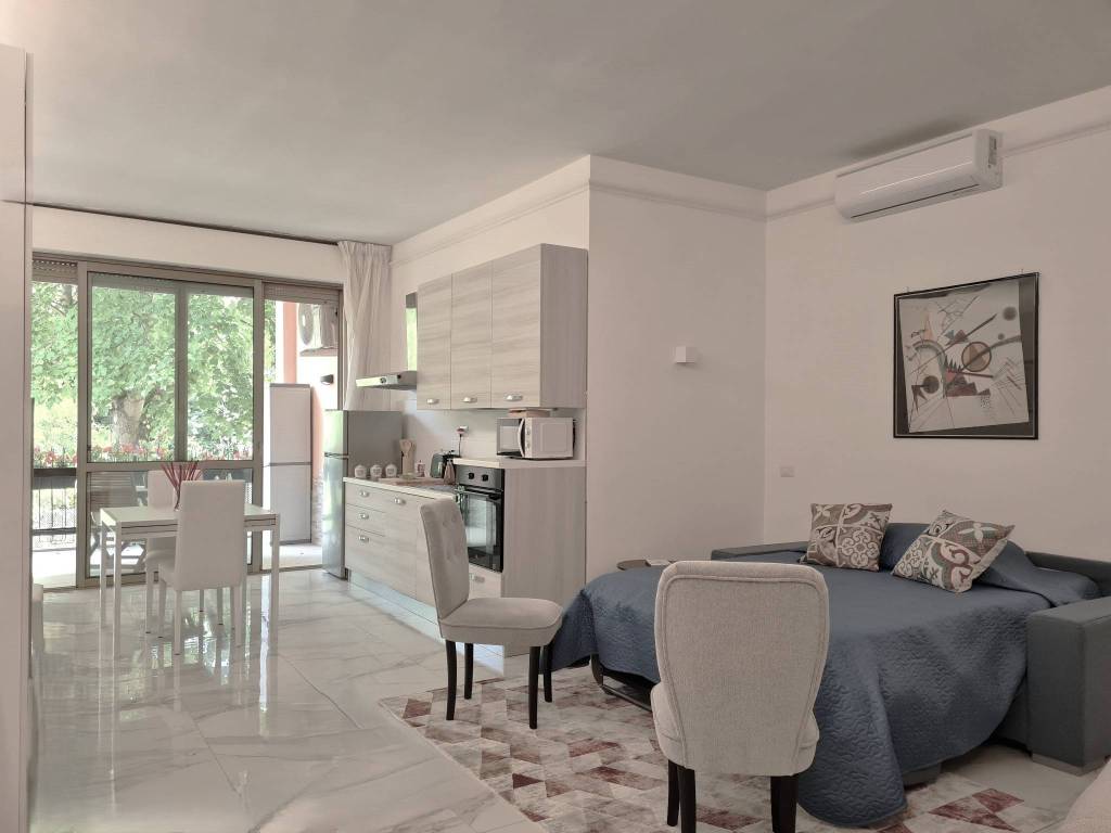 intera palazzina in vendita a Roma in zona Aurelio