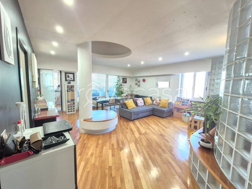 appartamento in vendita a Roma in zona Trieste