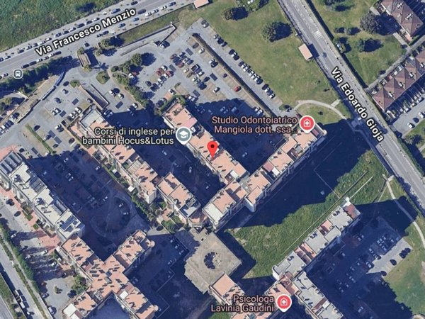 appartamento in vendita a Roma in zona Acilia