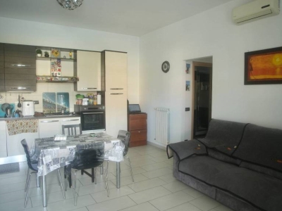 appartamento in vendita a Roma in zona Ostiense