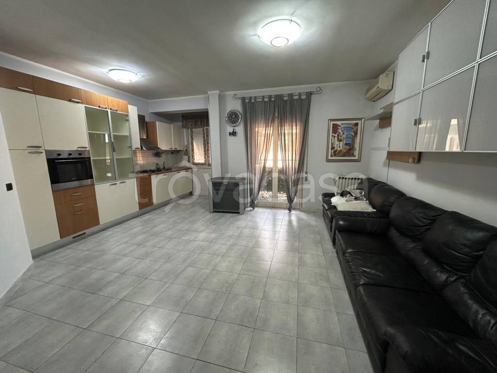 appartamento in vendita a Roma in zona Tuscolano