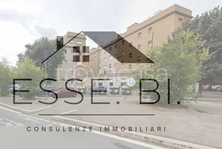 appartamento in vendita a Roma in zona Ostia