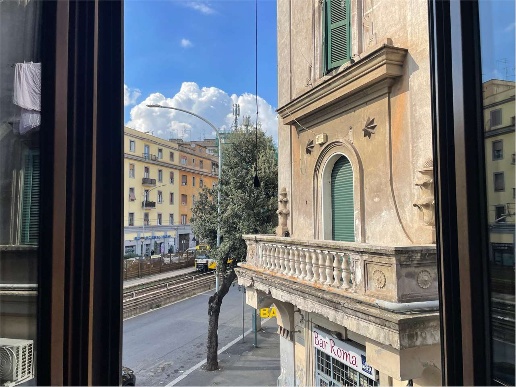 appartamento in vendita a Roma in zona Prenestino-Labicano