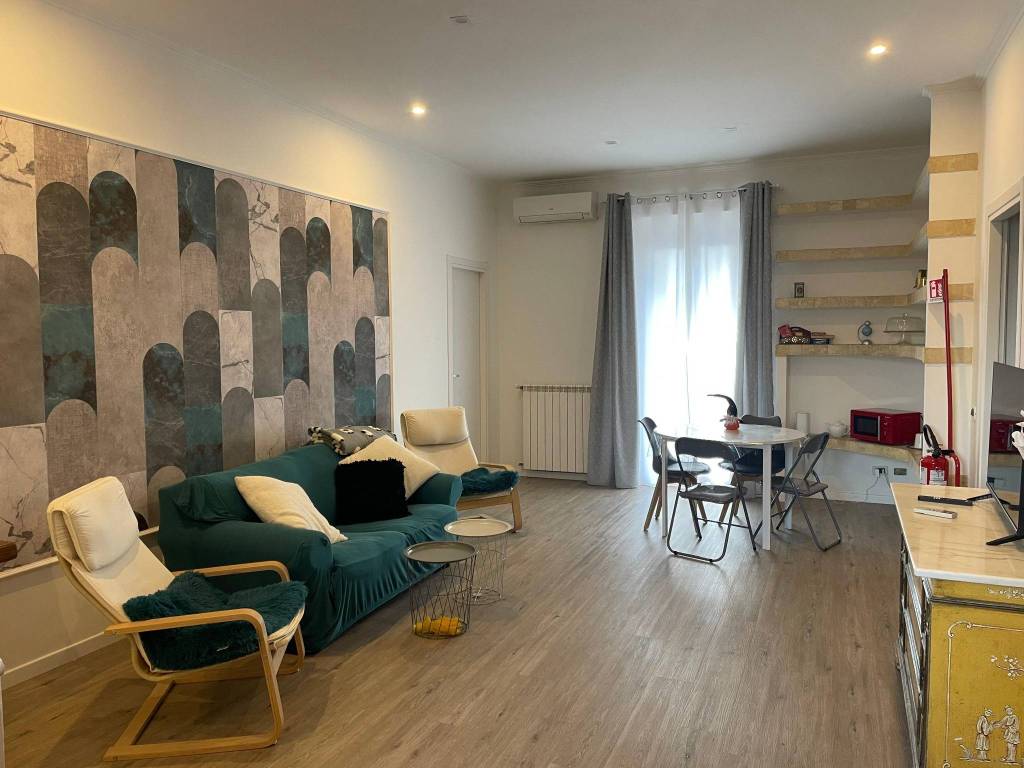 appartamento in vendita a Roma in zona Prenestino-Labicano