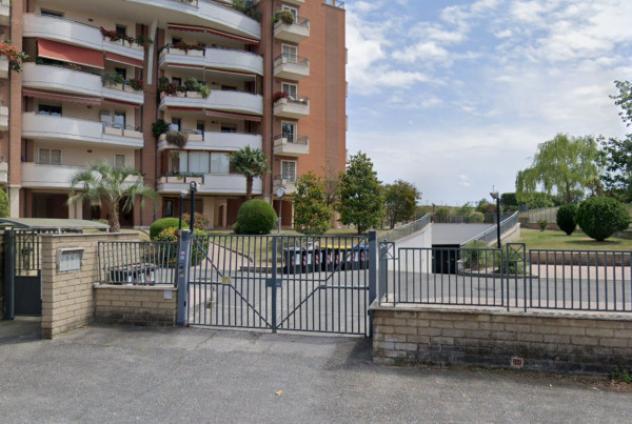 terreno edificabile in vendita a Roma in zona Torrino