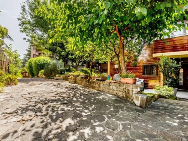 appartamento in vendita a Roma in zona Torrino