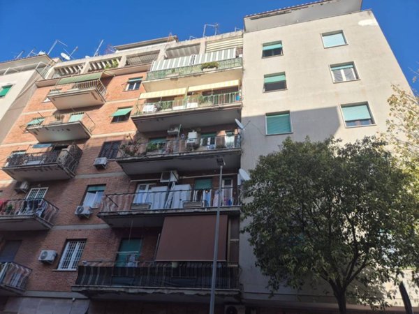 appartamento in vendita a Roma in zona Portuense