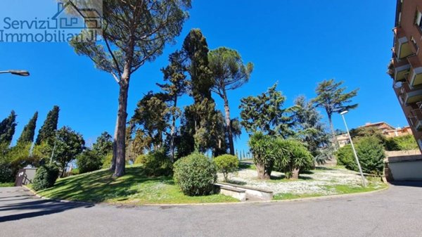 appartamento in vendita a Roma in zona Tor di Quinto