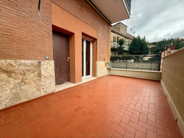 appartamento in vendita a Roma in zona Aurelio