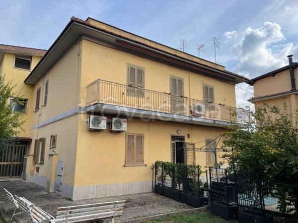 appartamento in vendita a Roma in zona Casal Morena