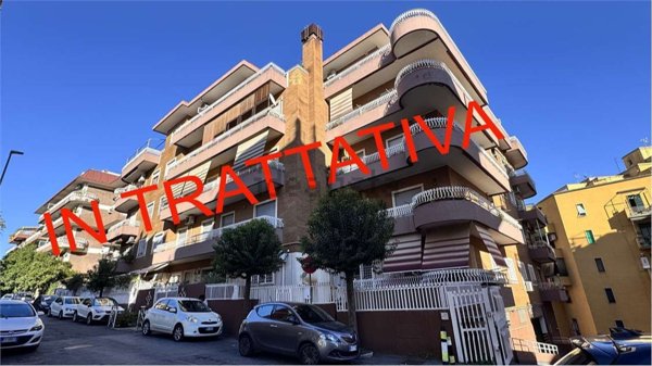 appartamento in vendita a Roma in zona Prenestino-Labicano