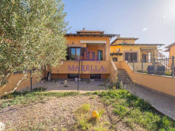 casa indipendente in vendita a Roma in zona Casalotti