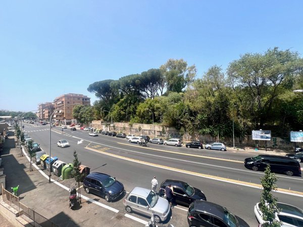 appartamento in vendita a Roma in zona Portuense