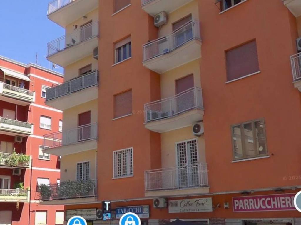 appartamento in vendita a Roma in zona Aurelio