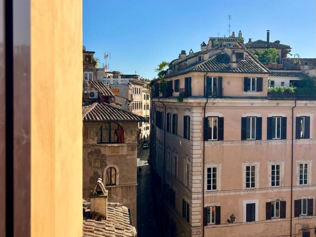 appartamento in vendita a Roma in zona Rione di Ponte