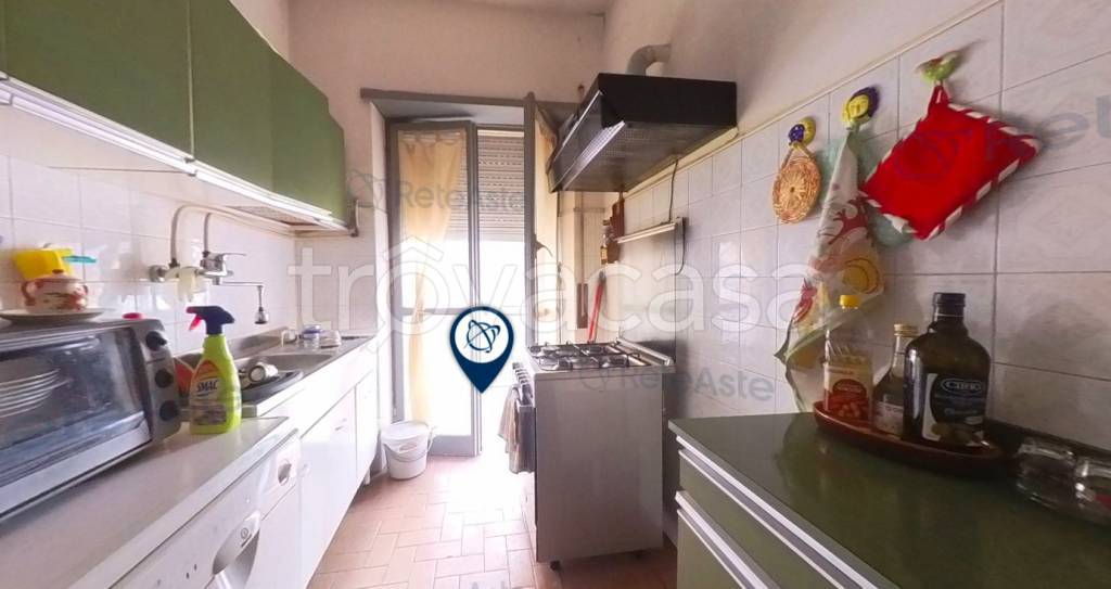 appartamento in vendita a Roma in zona Corviale