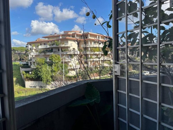 appartamento in vendita a Roma in zona Ostiense