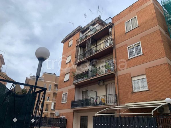 appartamento in vendita a Roma in zona La Pisana