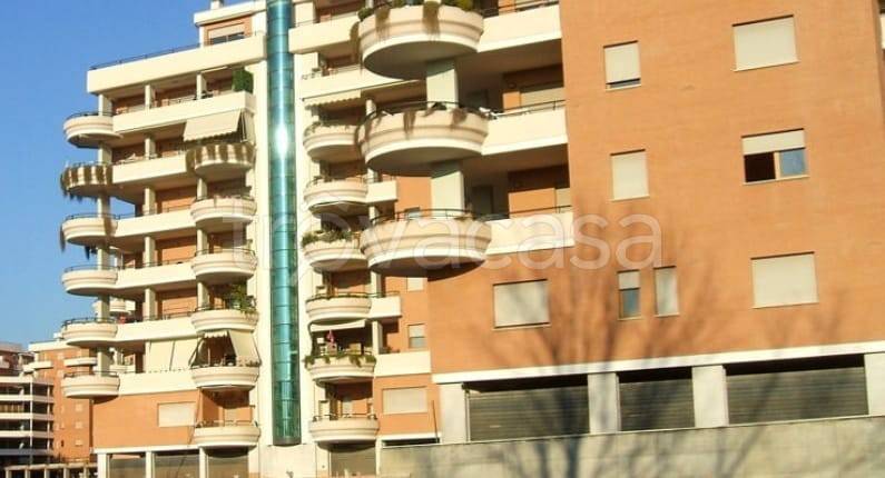 appartamento in vendita a Roma in zona Acilia