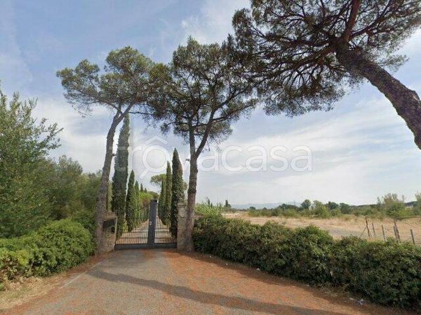 ufficio in vendita a Roma in zona Giardini di Corcolle