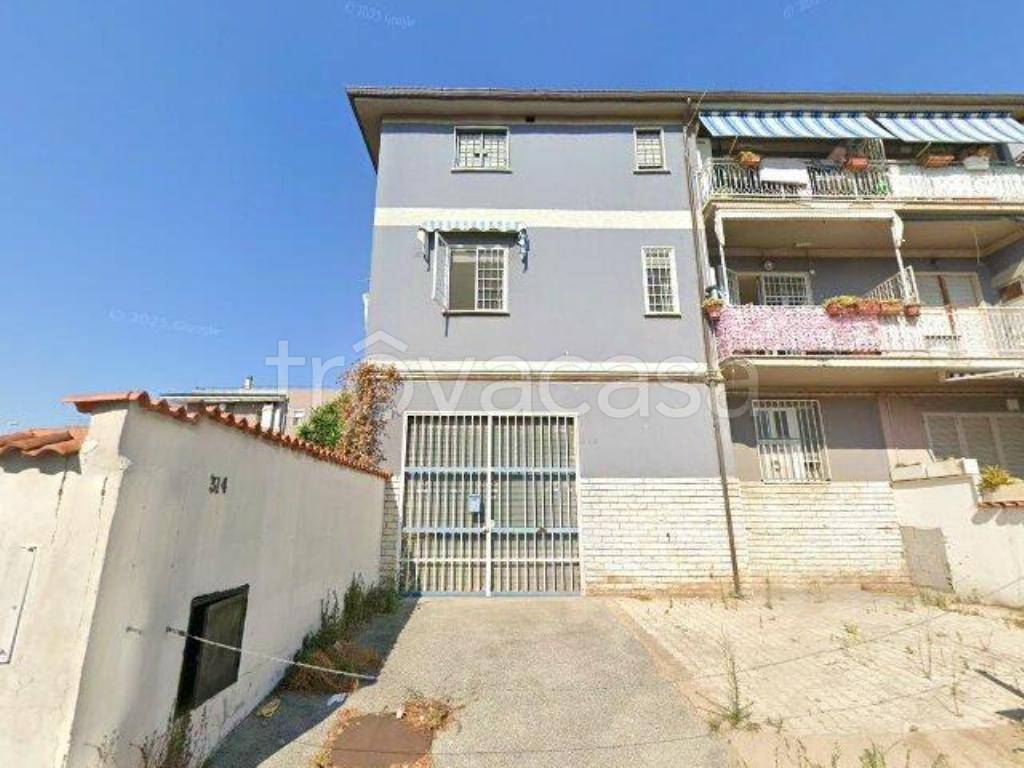 negozio in vendita a Roma in zona Dragona/Bagnoletto