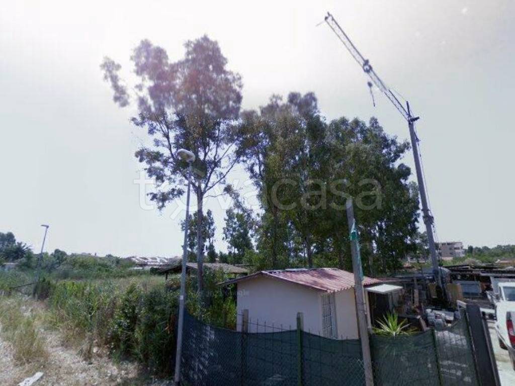 casa indipendente in vendita a Roma in zona Ostia Antica