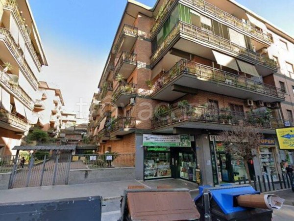 appartamento in vendita a Roma in zona Prenestino-Labicano