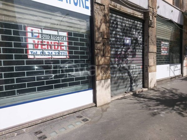 negozio in vendita a Roma in zona Prenestino-Labicano