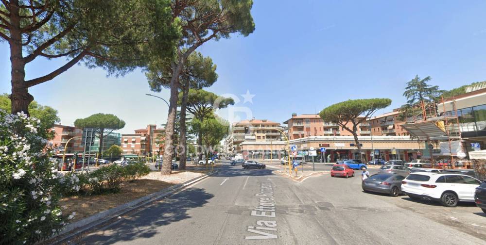 negozio in vendita a Roma in zona Monte Sacro/Talenti