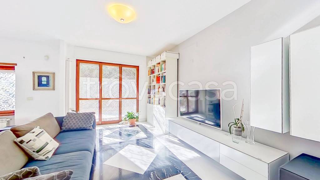 appartamento in vendita a Roma in zona Portuense