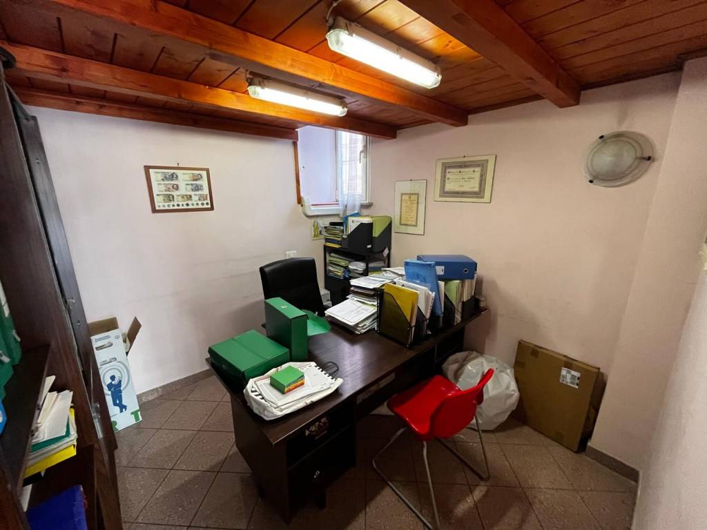 ufficio in vendita a Roma in zona Prenestino-Centocelle
