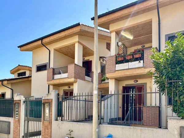 appartamento in vendita a Roma in zona Casal Morena