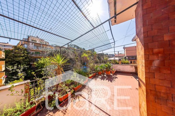 appartamento in vendita a Roma in zona Della Vittoria