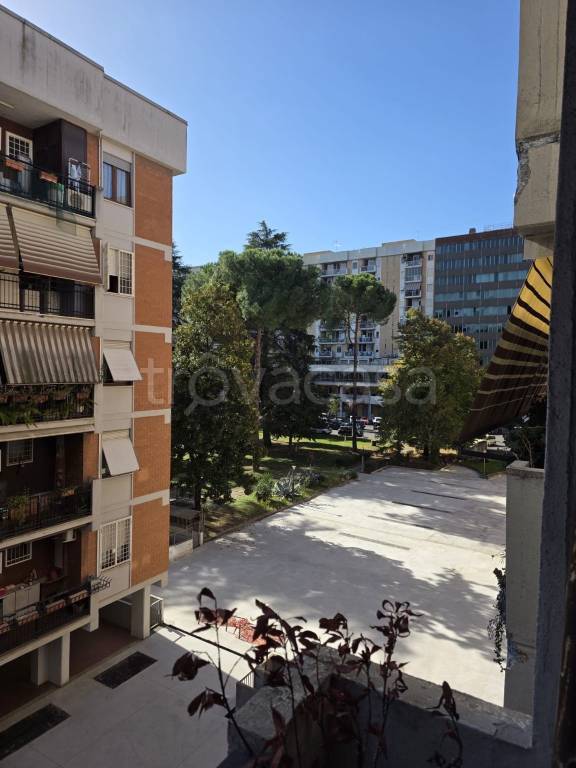 appartamento in vendita a Roma in zona Collatino