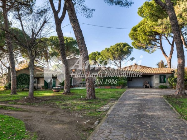 casa indipendente in vendita a Roma in zona Parioli
