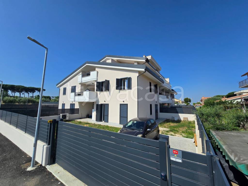 appartamento in vendita a Roma in zona Tor Vergata/Torrenova