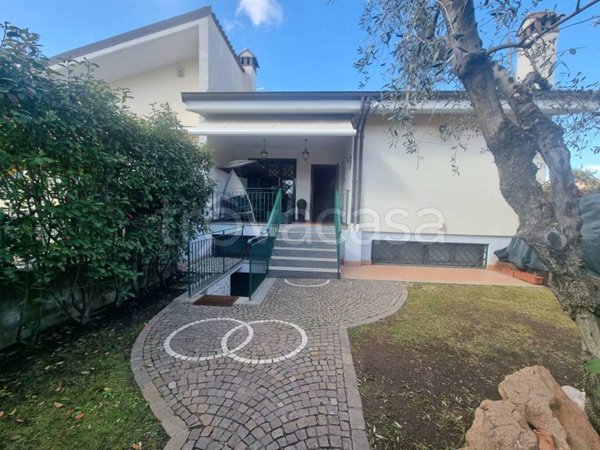 casa indipendente in vendita a Roma in zona Tor Vergata/Torrenova