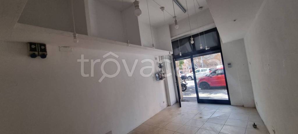 negozio in vendita a Roma in zona Gianicolense