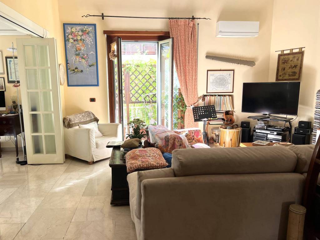 appartamento in vendita a Roma in zona Gianicolense