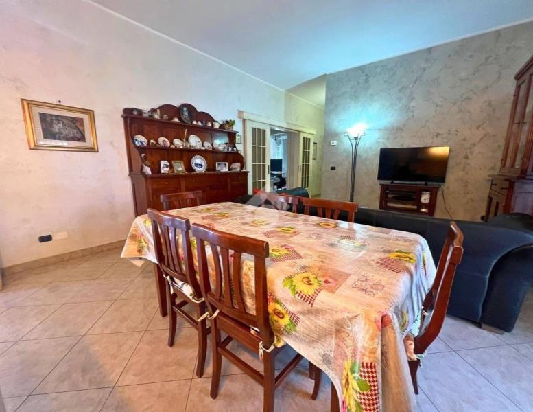 appartamento in vendita a Roma in zona Borghesiana