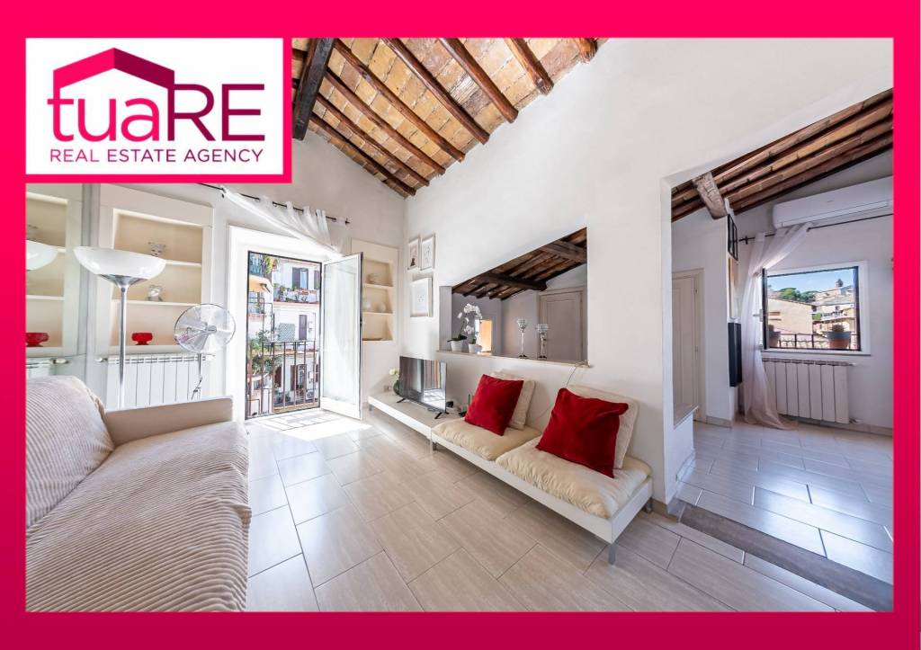 appartamento in vendita a Roma in zona Trastevere