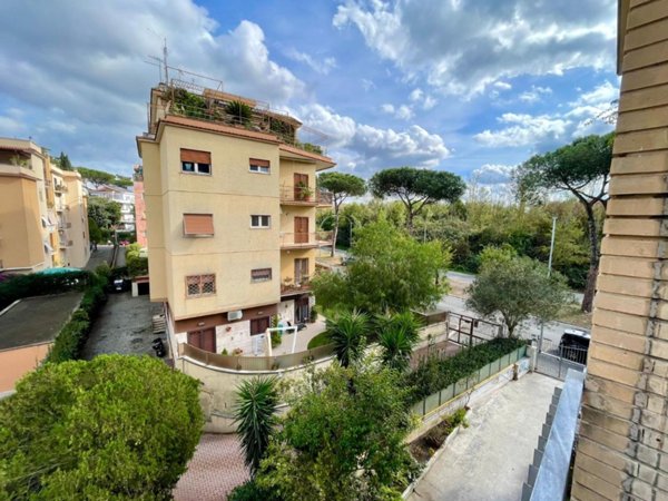 appartamento in vendita a Roma in zona Ludovisi/Sallustiano