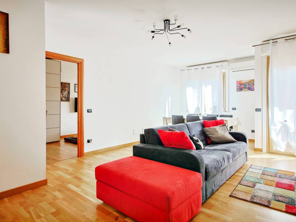 appartamento in vendita a Roma in zona Monte Sacro/Talenti