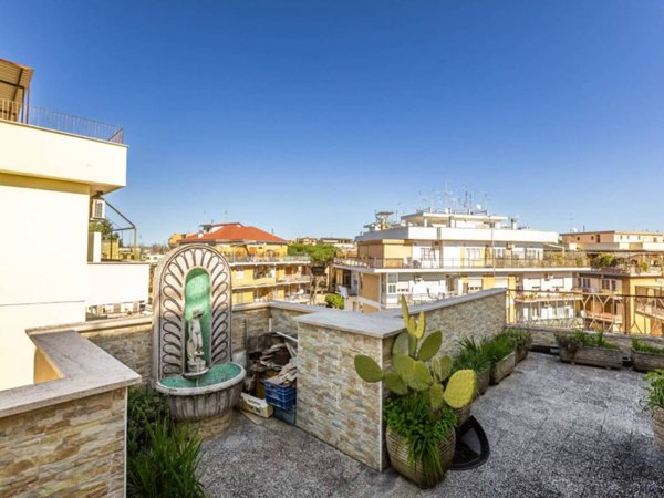 appartamento in vendita a Roma in zona Primavalle