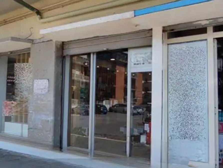 negozio in vendita a Roma in zona Ostia