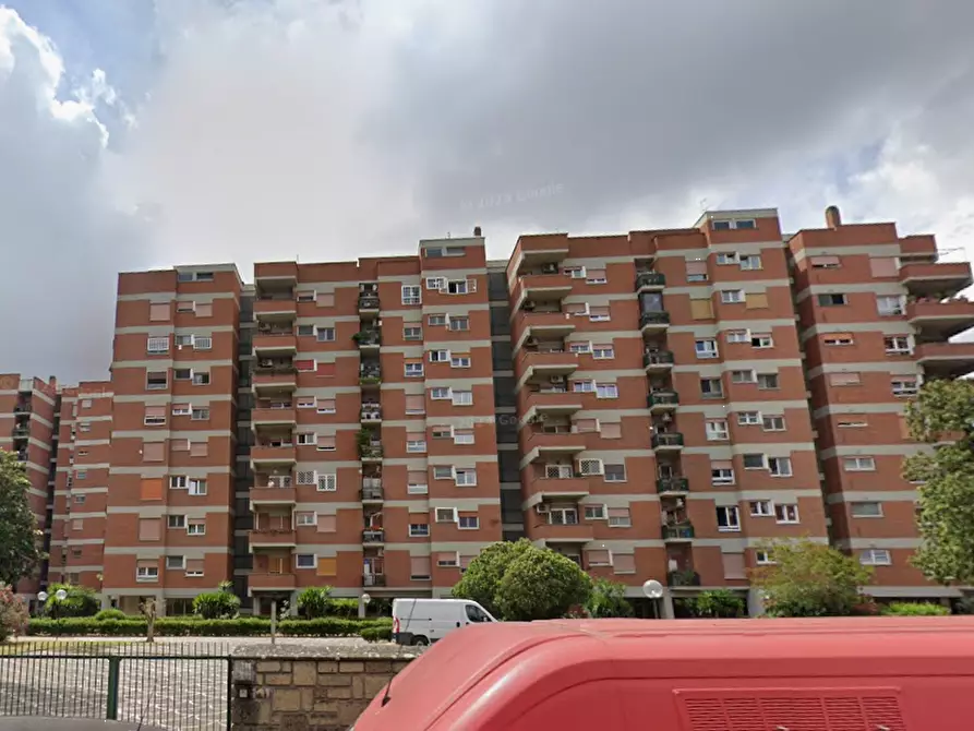 appartamento in vendita a Roma in zona Ardeatino