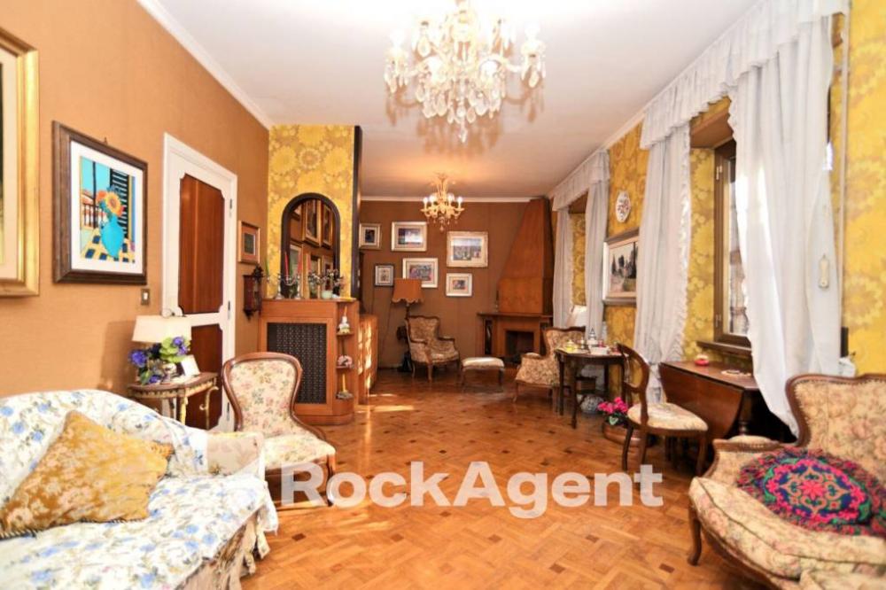 appartamento in vendita a Roma in zona Appio Latino