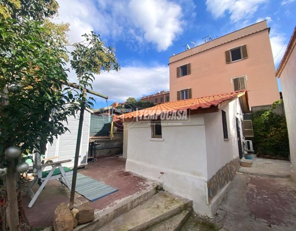 appartamento in vendita a Roma in zona Alessandrino