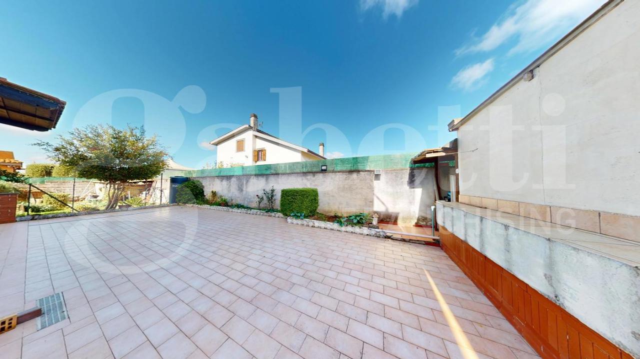 appartamento in vendita a Roma in zona Olgiata